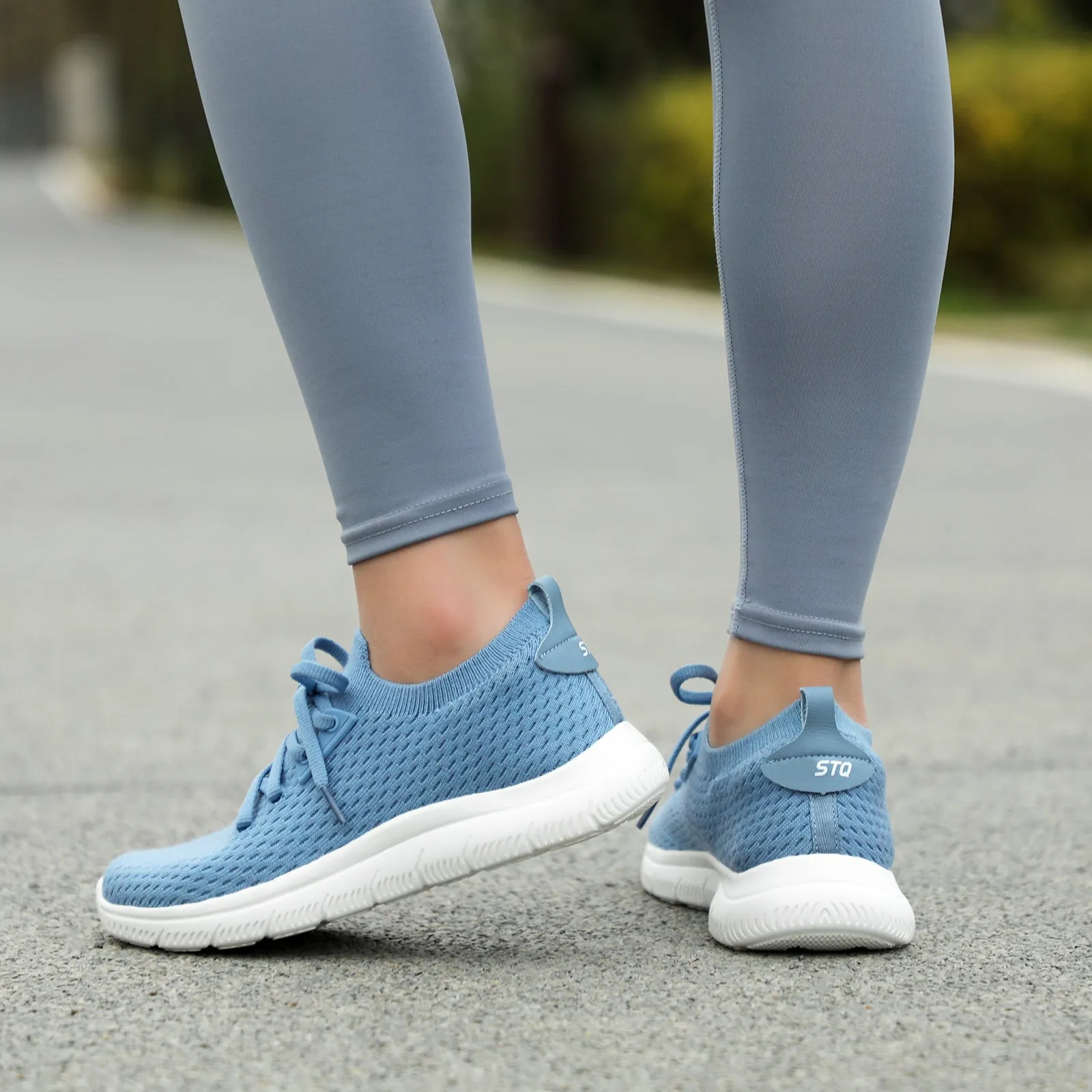 STQ Tennis Shoes Womens Slip on Walking Sneakers for Gym Workout